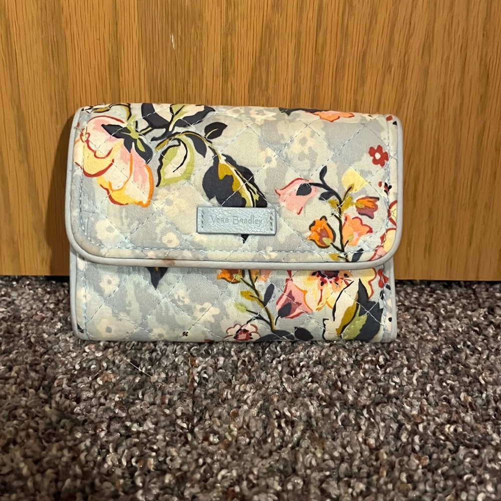 Vera Bradley wallet